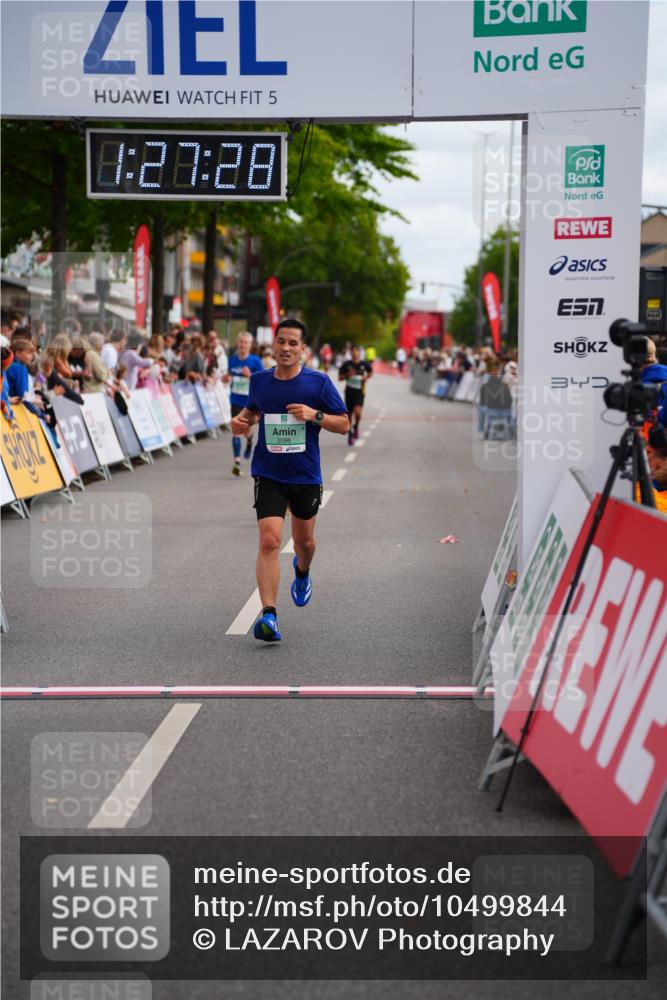 20.09.2026 - PSD Bank Halbmarathon LAZAROV Photography http://msf.ph/oto/10499844 20.09.2026 11:27:28 Ziel 1078, 2096, 2813, 4100, 4496, 4648 meine-sportfotos.de