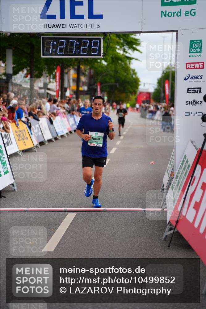 20.09.2026 - PSD Bank Halbmarathon LAZAROV Photography http://msf.ph/oto/10499852 20.09.2026 11:27:28 Ziel 1078, 2096, 2813, 4100, 4496, 4648 meine-sportfotos.de