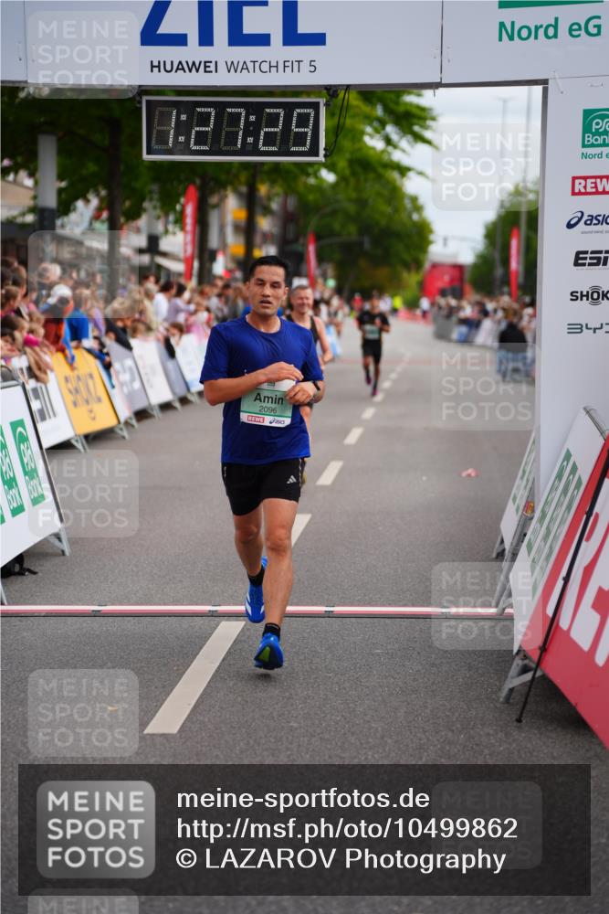20.09.2026 - PSD Bank Halbmarathon LAZAROV Photography http://msf.ph/oto/10499862 20.09.2026 11:27:29 Ziel 1078, 2096, 4100, 4496, 4648 meine-sportfotos.de