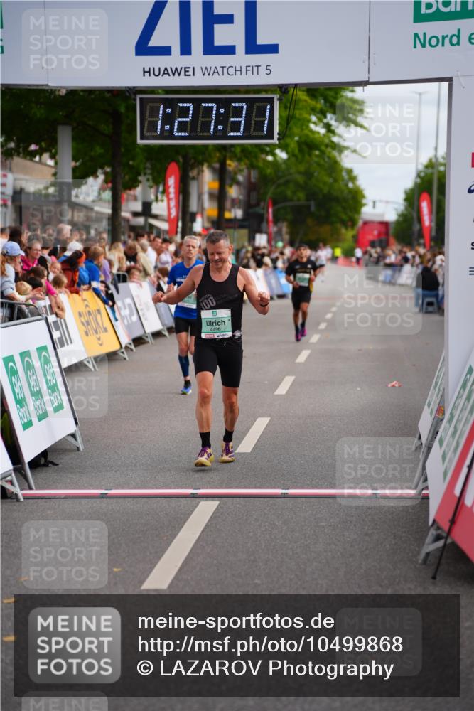 20.09.2026 - PSD Bank Halbmarathon LAZAROV Photography http://msf.ph/oto/10499868 20.09.2026 11:27:31 Ziel 1078, 2096, 2880, 4100, 4496, 4648 meine-sportfotos.de