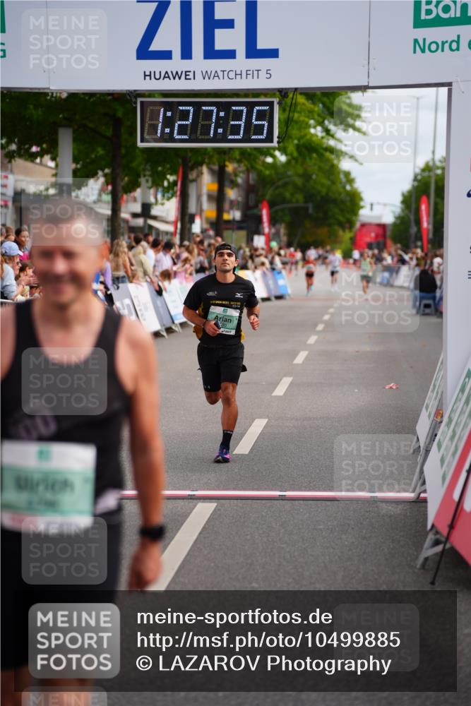 20.09.2026 - PSD Bank Halbmarathon LAZAROV Photography http://msf.ph/oto/10499885 20.09.2026 11:27:35 Ziel 1078, 2096, 2880, 4496 meine-sportfotos.de