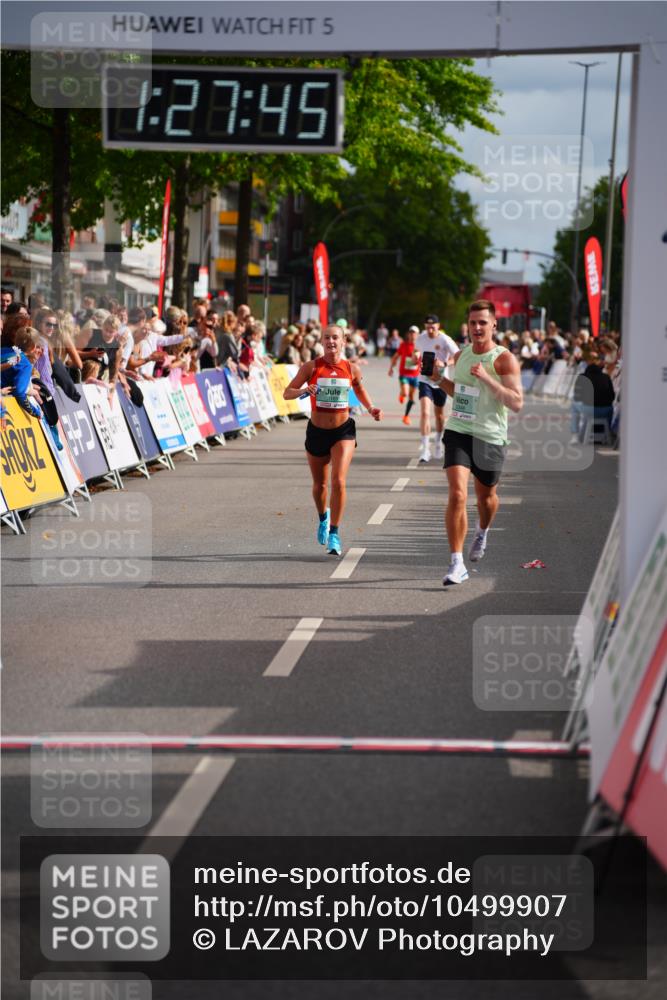 20.09.2026 - PSD Bank Halbmarathon LAZAROV Photography http://msf.ph/oto/10499907 20.09.2026 11:27:44 Ziel 3189, 3348 meine-sportfotos.de