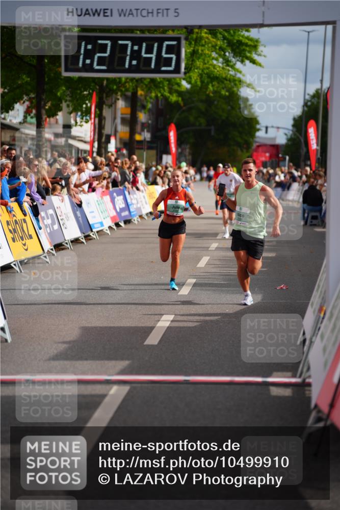 20.09.2026 - PSD Bank Halbmarathon LAZAROV Photography http://msf.ph/oto/10499910 20.09.2026 11:27:45 Ziel 3189, 3348 meine-sportfotos.de
