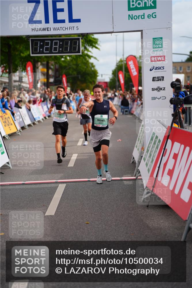 20.09.2026 - PSD Bank Halbmarathon LAZAROV Photography http://msf.ph/oto/10500034 20.09.2026 11:28:11 Ziel 1399, 1679, 2484, 3068, 3207, 4795 meine-sportfotos.de
