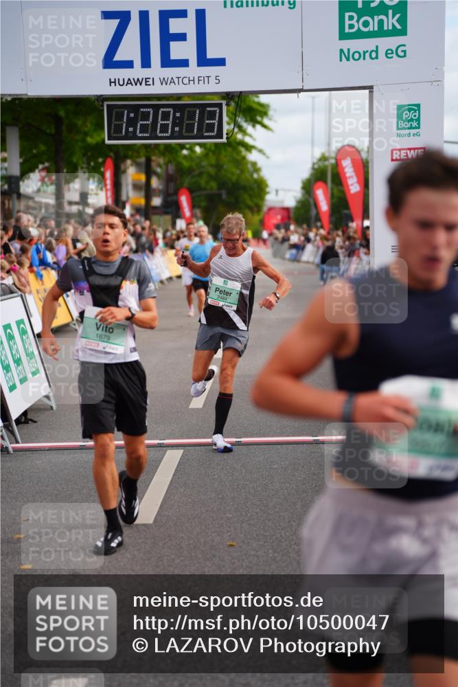 20.09.2026 - PSD Bank Halbmarathon LAZAROV Photography http://msf.ph/oto/10500047 20.09.2026 11:28:13 Ziel 1096, 1399, 1679, 2484, 3068, 3207, 3362, 4795 meine-sportfotos.de