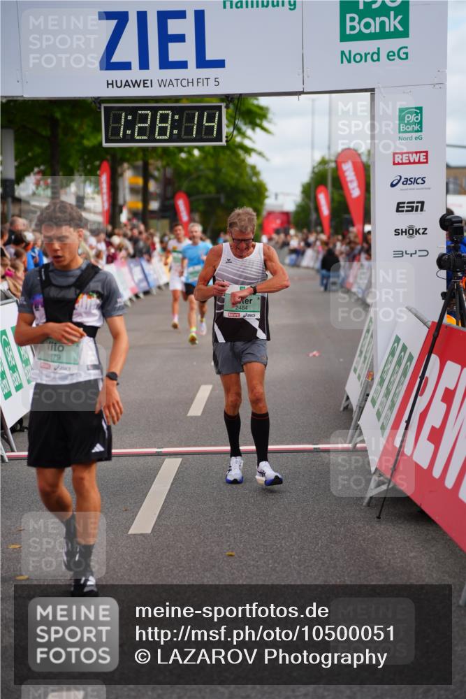20.09.2026 - PSD Bank Halbmarathon LAZAROV Photography http://msf.ph/oto/10500051 20.09.2026 11:28:13 Ziel 1096, 1399, 1679, 2484, 3068, 3207, 3362, 4795 meine-sportfotos.de