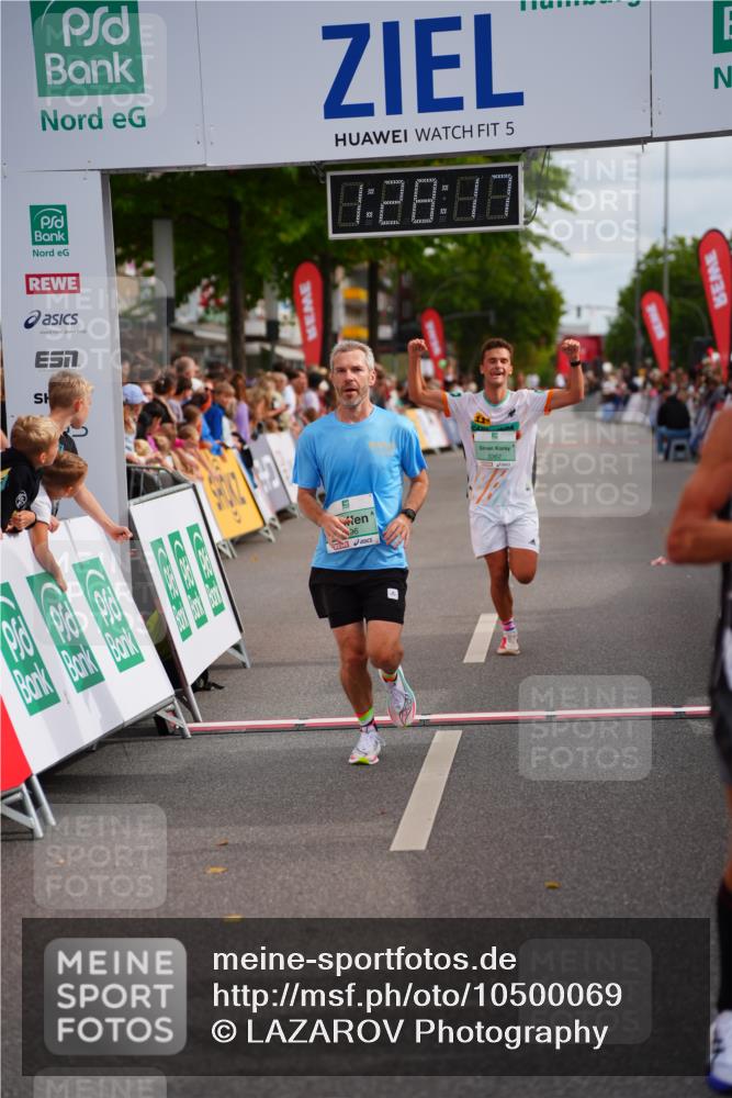 20.09.2026 - PSD Bank Halbmarathon LAZAROV Photography http://msf.ph/oto/10500069 20.09.2026 11:28:16 Ziel 1096, 1679, 2484, 3207, 3362 meine-sportfotos.de