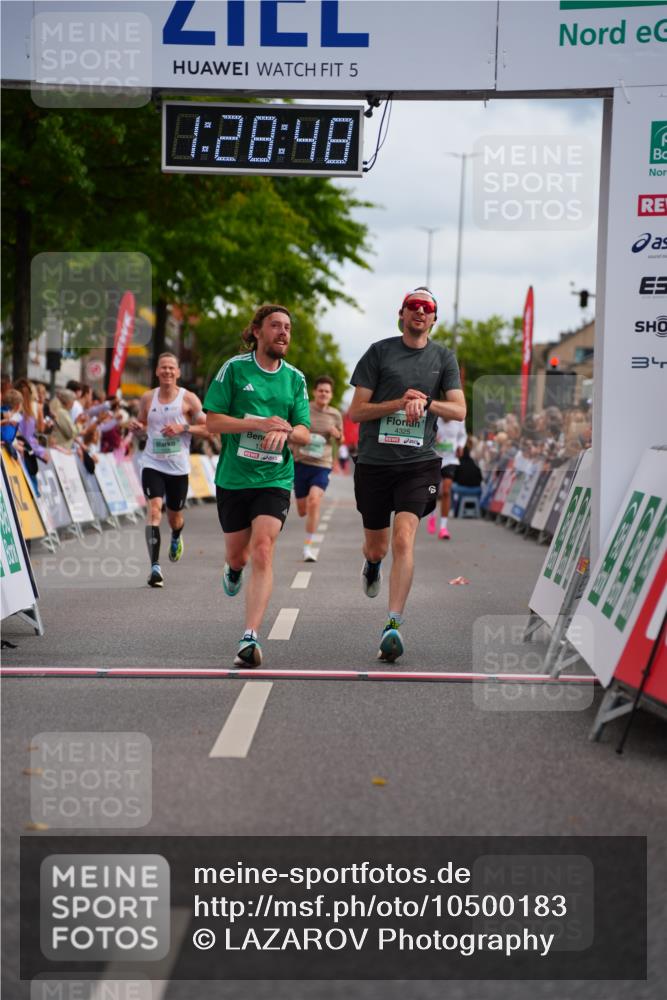 20.09.2026 - PSD Bank Halbmarathon LAZAROV Photography http://msf.ph/oto/10500183 20.09.2026 11:28:47 Ziel 1333, 1506, 2372, 2490, 2820, 4325 meine-sportfotos.de
