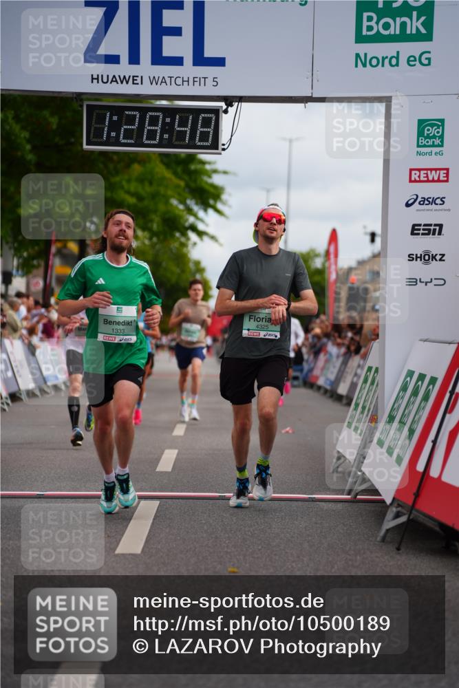 20.09.2026 - PSD Bank Halbmarathon LAZAROV Photography http://msf.ph/oto/10500189 20.09.2026 11:28:48 Ziel 1333, 1506, 2372, 2490, 2820, 4325 meine-sportfotos.de