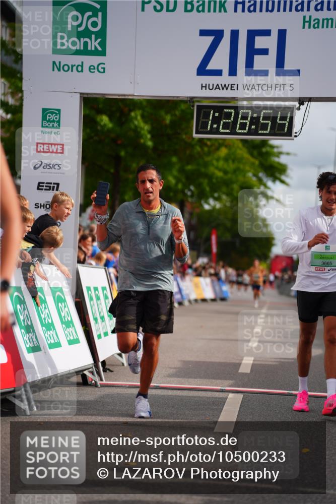 20.09.2026 - PSD Bank Halbmarathon LAZAROV Photography http://msf.ph/oto/10500233 20.09.2026 11:28:54 Ziel 1333, 1506, 2372, 2490, 3665, 4325 meine-sportfotos.de