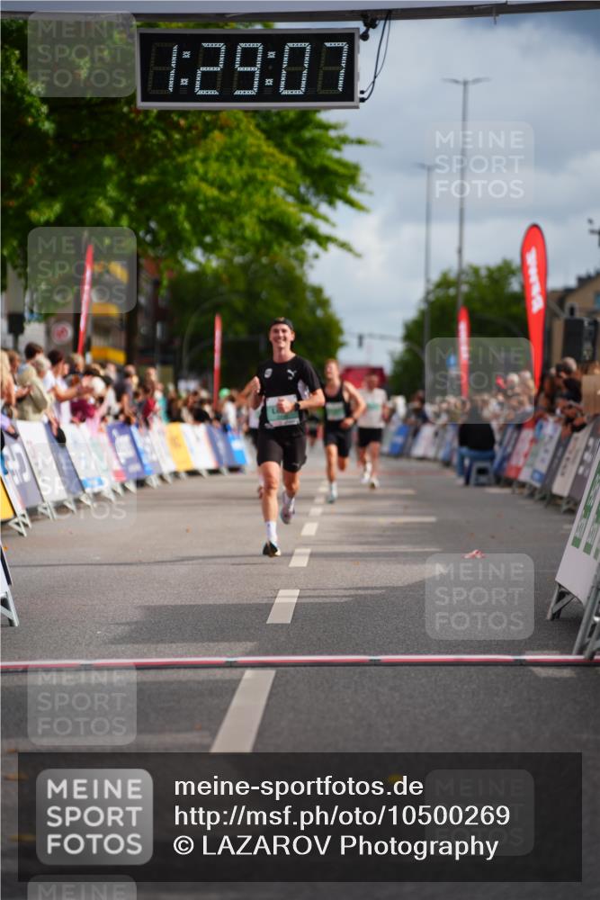 20.09.2026 - PSD Bank Halbmarathon LAZAROV Photography http://msf.ph/oto/10500269 20.09.2026 11:29:07 Ziel 1057, 2446 meine-sportfotos.de