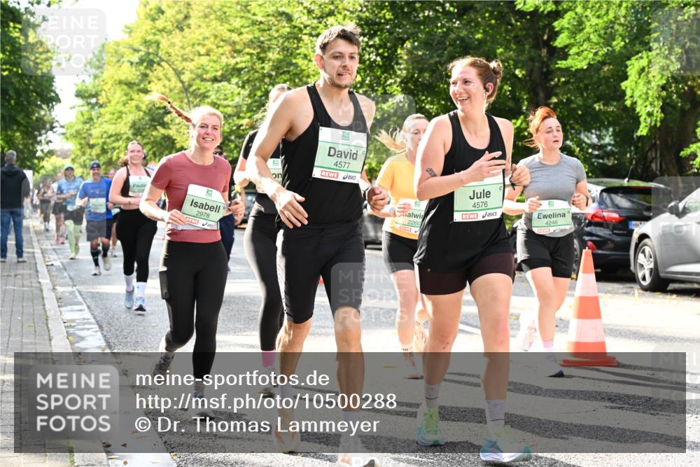 20.09.2026 - PSD Bank Halbmarathon Dr. Thomas Lammeyer http://msf.ph/oto/10500288 20.09.2026 10:52:22 Laufen 2978, 4577, 2260, 4576, 4246 meine-sportfotos.de