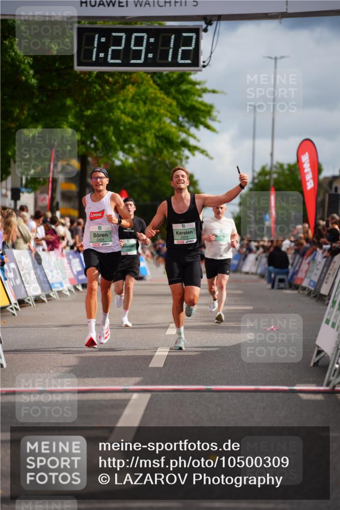 20.09.2026 - PSD Bank Halbmarathon LAZAROV Photography http://msf.ph/oto/10500309 20.09.2026 11:29:11 Ziel 1057, 1572, 2404, 2446, 2459, 2975 meine-sportfotos.de