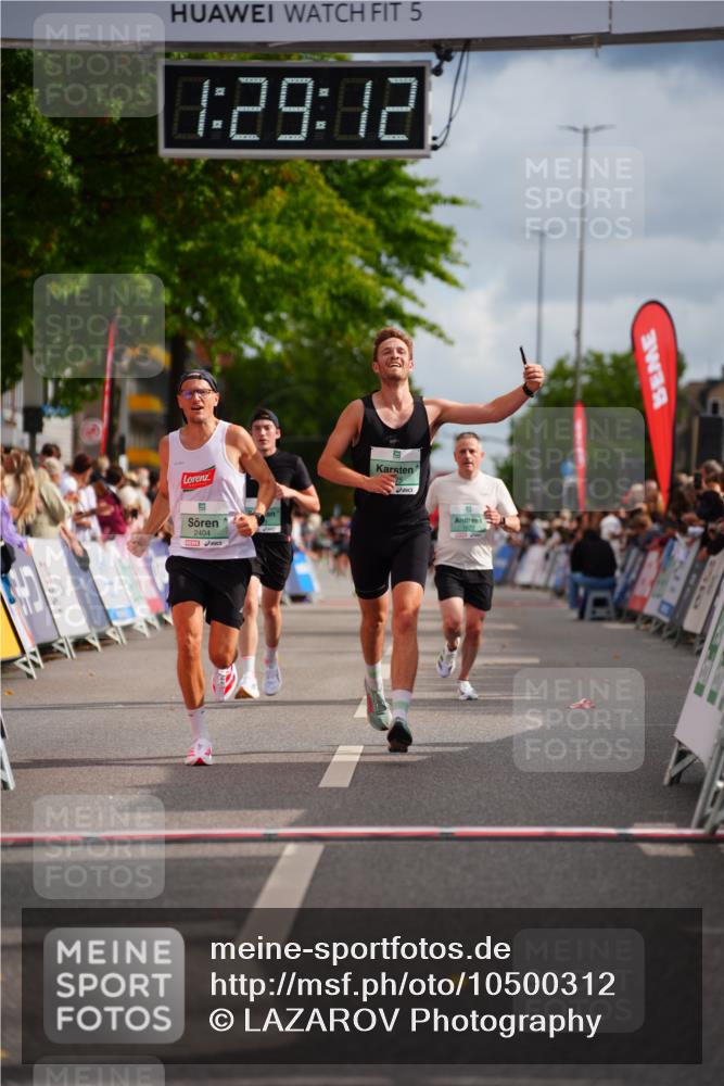 20.09.2026 - PSD Bank Halbmarathon LAZAROV Photography http://msf.ph/oto/10500312 20.09.2026 11:29:12 Ziel 1572, 2404, 2446, 2459, 2975 meine-sportfotos.de