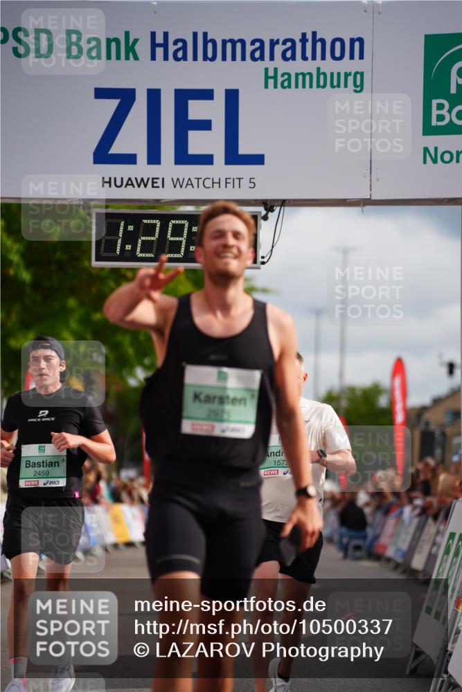 20.09.2026 - PSD Bank Halbmarathon LAZAROV Photography http://msf.ph/oto/10500337 20.09.2026 11:29:14 Ziel 1572, 2404, 2446, 2459, 2975 meine-sportfotos.de