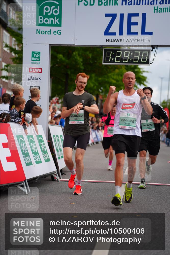 20.09.2026 - PSD Bank Halbmarathon LAZAROV Photography http://msf.ph/oto/10500406 20.09.2026 11:29:30 Ziel 1422, 1548, 2401, 2472, 3519, 3729, 4459 meine-sportfotos.de