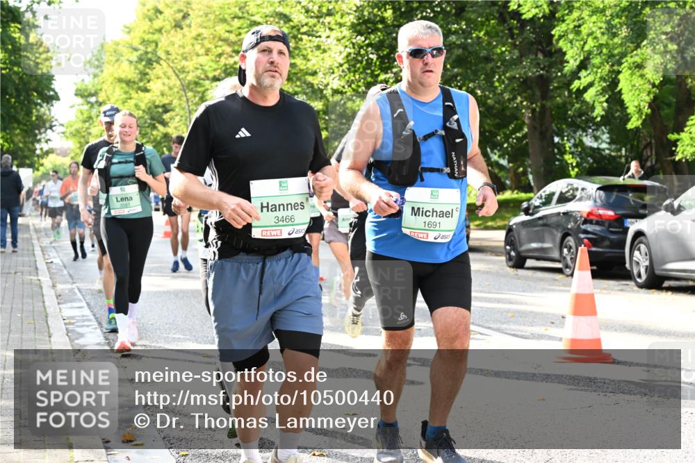 20.09.2026 - PSD Bank Halbmarathon Dr. Thomas Lammeyer http://msf.ph/oto/10500440 20.09.2026 10:52:41 Laufen 3581, 3466, 1691 meine-sportfotos.de