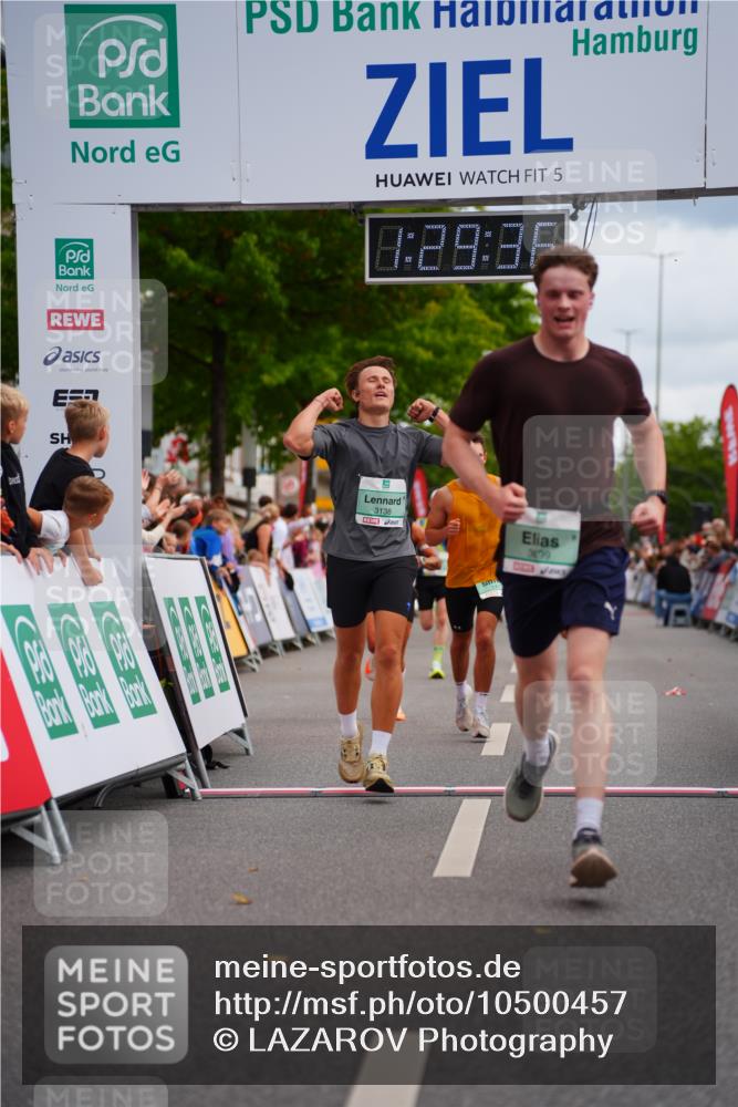 20.09.2026 - PSD Bank Halbmarathon LAZAROV Photography http://msf.ph/oto/10500457 20.09.2026 11:29:36 Ziel 1413, 1422, 2181, 2401, 2472, 3138, 3420, 3699, 3707, 3729, 4459 meine-sportfotos.de