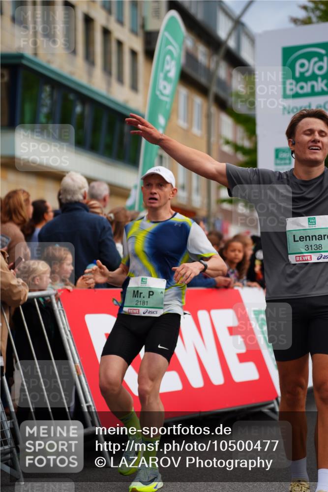 20.09.2026 - PSD Bank Halbmarathon LAZAROV Photography http://msf.ph/oto/10500477 20.09.2026 11:29:40 Ziel 1413, 2181, 2323, 3138, 3420, 3699, 3707, 3729, 4560 meine-sportfotos.de