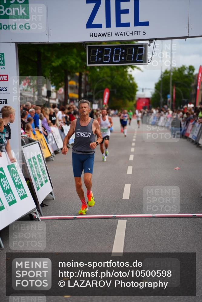 20.09.2026 - PSD Bank Halbmarathon LAZAROV Photography http://msf.ph/oto/10500598 20.09.2026 11:30:11 Ziel 2751, 3238, 3591, 4141 meine-sportfotos.de
