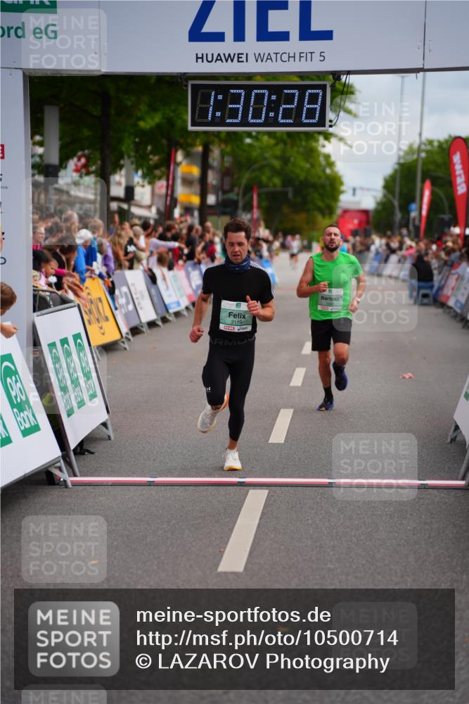 20.09.2026 - PSD Bank Halbmarathon LAZAROV Photography http://msf.ph/oto/10500714 20.09.2026 11:30:28 Ziel 1246, 2240, 2360, 2369, 3119 meine-sportfotos.de