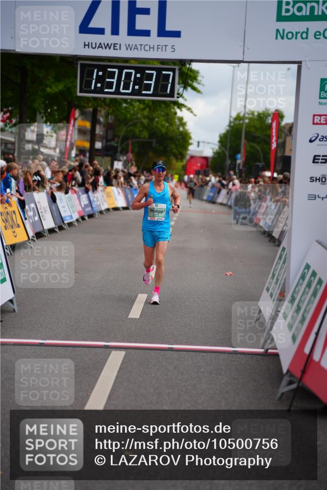 20.09.2026 - PSD Bank Halbmarathon LAZAROV Photography http://msf.ph/oto/10500756 20.09.2026 11:30:37 Ziel 1246, 2771 meine-sportfotos.de