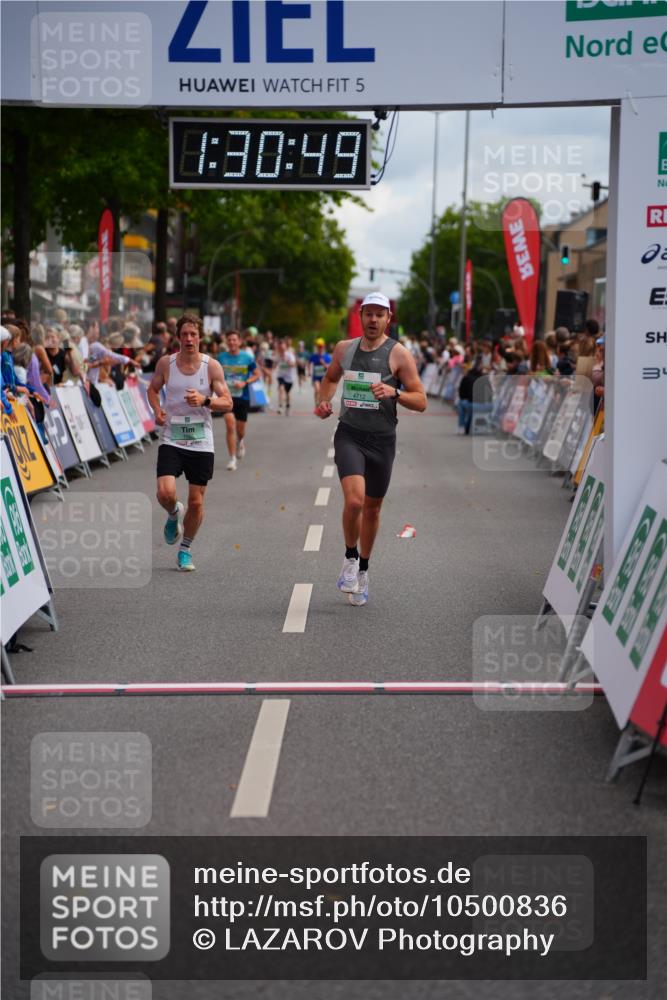 20.09.2026 - PSD Bank Halbmarathon LAZAROV Photography http://msf.ph/oto/10500836 20.09.2026 11:30:49 Ziel 1055, 4712 meine-sportfotos.de