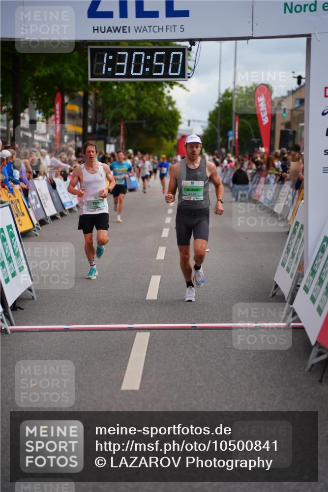 20.09.2026 - PSD Bank Halbmarathon LAZAROV Photography http://msf.ph/oto/10500841 20.09.2026 11:30:49 Ziel 1055, 4712 meine-sportfotos.de