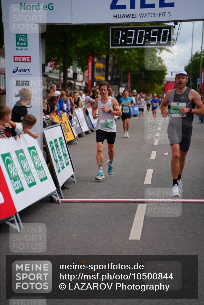 20.09.2026 - PSD Bank Halbmarathon LAZAROV Photography http://msf.ph/oto/10500844 20.09.2026 11:30:50 Ziel 1055, 4712 meine-sportfotos.de