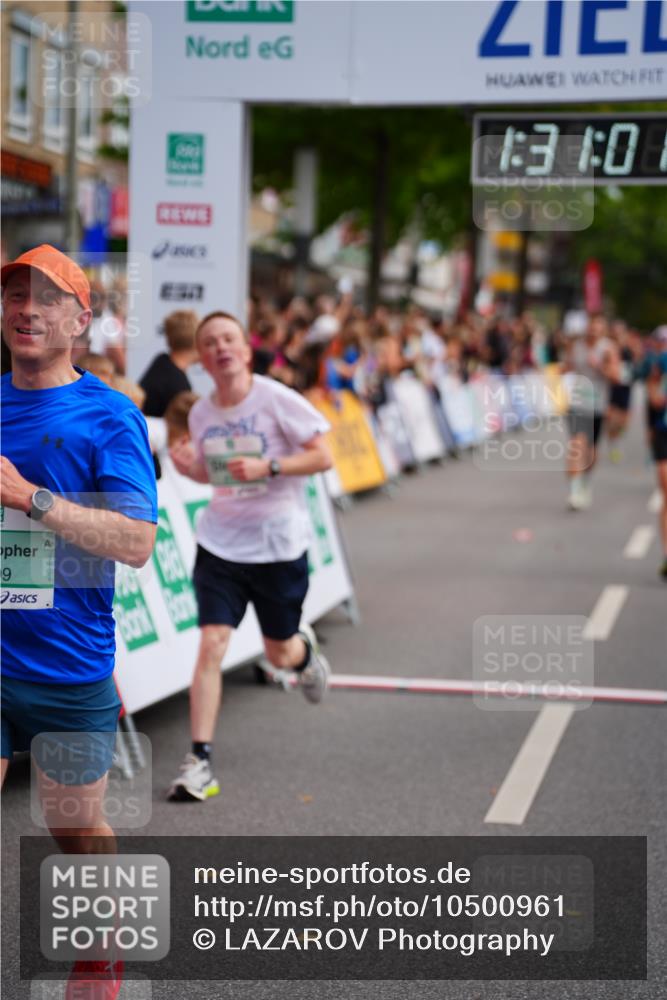 20.09.2026 - PSD Bank Halbmarathon LAZAROV Photography http://msf.ph/oto/10500961 20.09.2026 11:31:01 Ziel 1135, 1724, 3009, 4113, 4232, 4504, 4505 meine-sportfotos.de