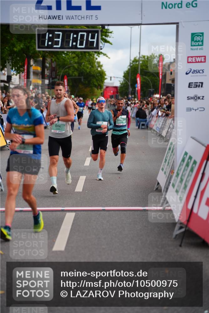 20.09.2026 - PSD Bank Halbmarathon LAZAROV Photography http://msf.ph/oto/10500975 20.09.2026 11:31:03 Ziel 1135, 1724, 3009, 4113, 4232, 4504, 4505 meine-sportfotos.de