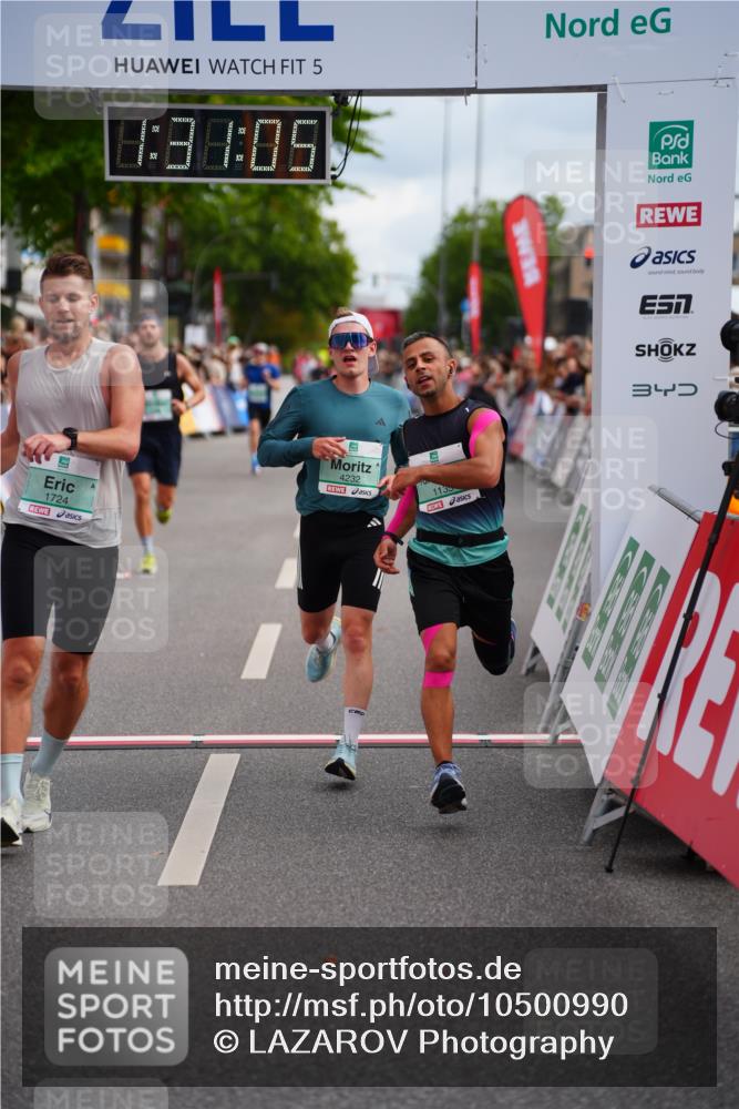 20.09.2026 - PSD Bank Halbmarathon LAZAROV Photography http://msf.ph/oto/10500990 20.09.2026 11:31:05 Ziel 1135, 1639, 1724, 3009, 4113, 4232, 4504 meine-sportfotos.de