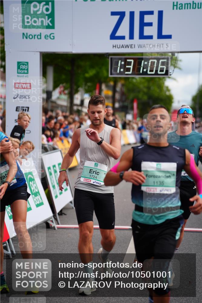 20.09.2026 - PSD Bank Halbmarathon LAZAROV Photography http://msf.ph/oto/10501001 20.09.2026 11:31:06 Ziel 1135, 1639, 1724, 3009, 4113, 4232, 4504 meine-sportfotos.de