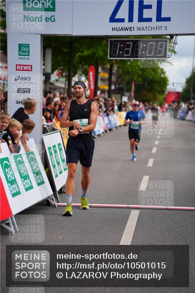 20.09.2026 - PSD Bank Halbmarathon LAZAROV Photography http://msf.ph/oto/10501015 20.09.2026 11:31:09 Ziel 1135, 1639, 1724, 3448, 4232, 4504 meine-sportfotos.de