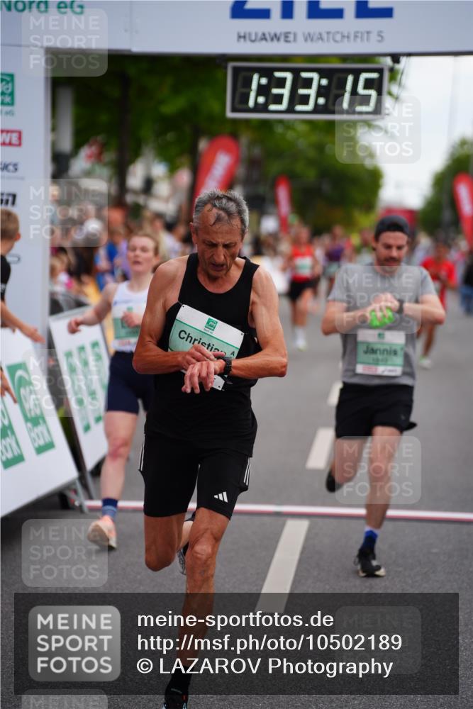 20.09.2026 - PSD Bank Halbmarathon LAZAROV Photography http://msf.ph/oto/10502189 20.09.2026 11:33:15 Ziel 1690, 1849, 3774, 3994, 4116, 4134, 4145, 4614 meine-sportfotos.de
