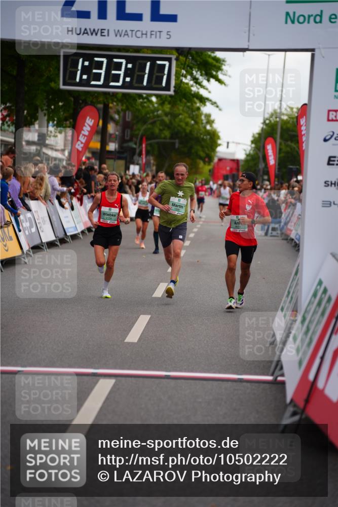 20.09.2026 - PSD Bank Halbmarathon LAZAROV Photography http://msf.ph/oto/10502222 20.09.2026 11:33:17 Ziel 1690, 1849, 3774, 3994, 4116, 4134, 4145, 4614 meine-sportfotos.de