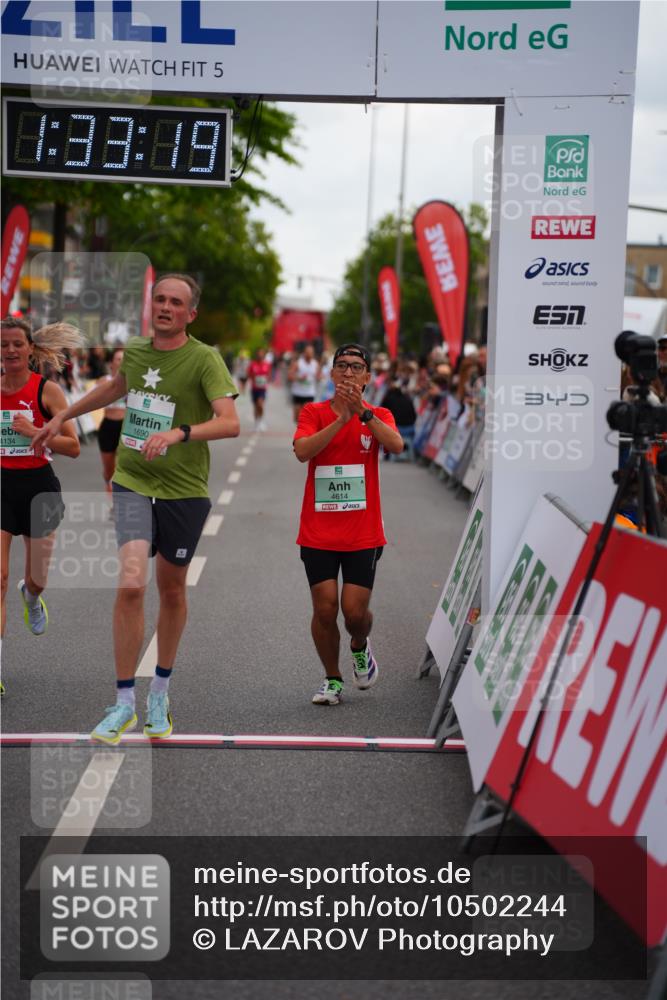 20.09.2026 - PSD Bank Halbmarathon LAZAROV Photography http://msf.ph/oto/10502244 20.09.2026 11:33:19 Ziel 1690, 1849, 2115, 3048, 3994, 4116, 4134, 4145, 4614 meine-sportfotos.de