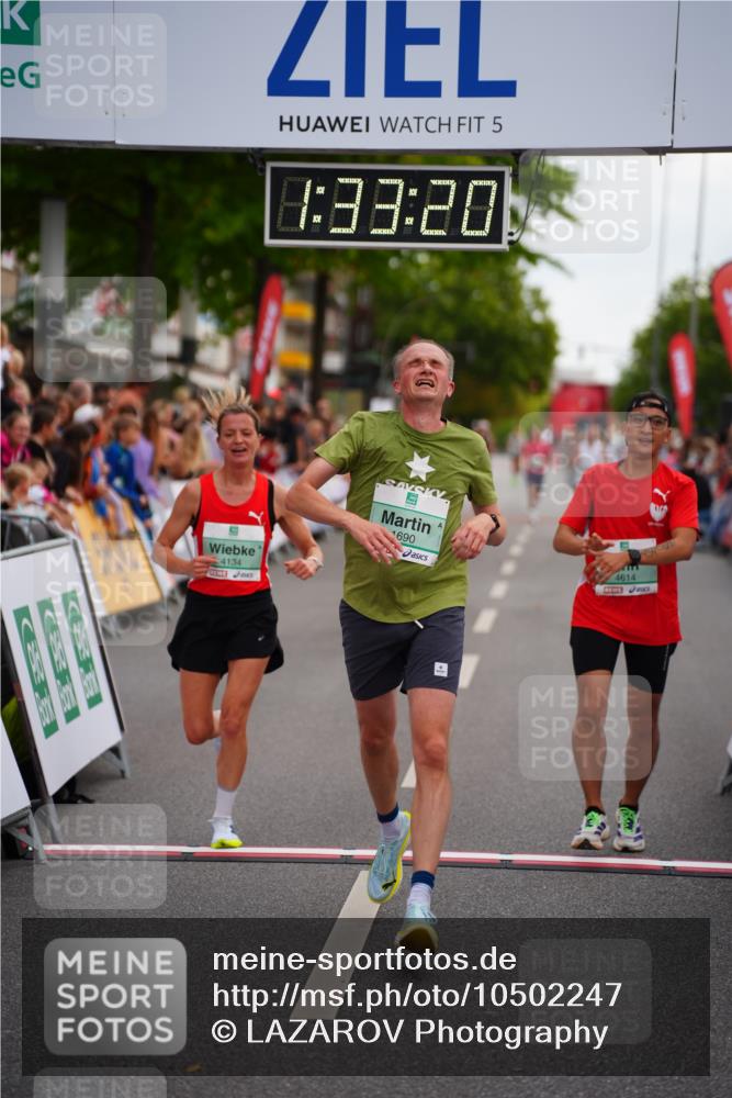 20.09.2026 - PSD Bank Halbmarathon LAZAROV Photography http://msf.ph/oto/10502247 20.09.2026 11:33:19 Ziel 1690, 1849, 2115, 3048, 3994, 4116, 4134, 4145, 4614 meine-sportfotos.de