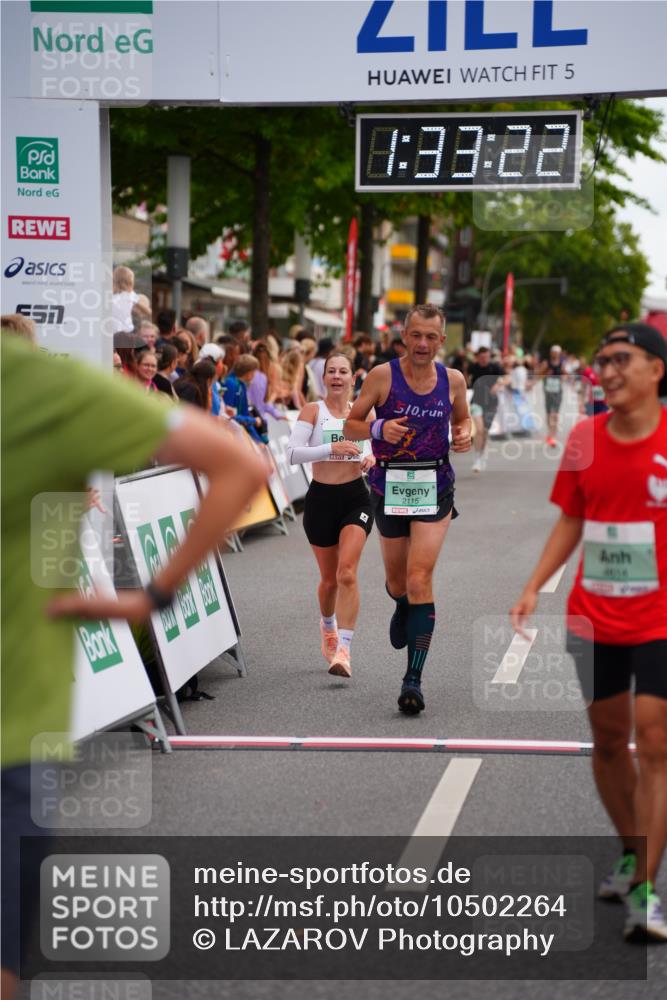 20.09.2026 - PSD Bank Halbmarathon LAZAROV Photography http://msf.ph/oto/10502264 20.09.2026 11:33:22 Ziel 1690, 1849, 2115, 3048, 3994, 4116, 4134, 4614 meine-sportfotos.de