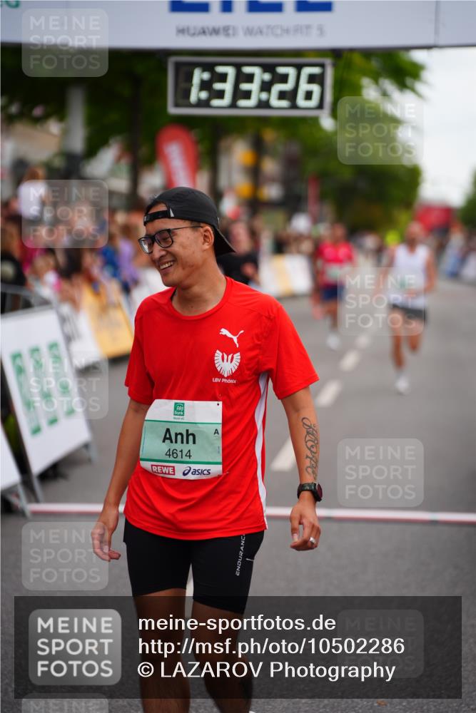 20.09.2026 - PSD Bank Halbmarathon LAZAROV Photography http://msf.ph/oto/10502286 20.09.2026 11:33:25 Ziel 1690, 1737, 2115, 2789, 3048, 4134, 4352, 4614 meine-sportfotos.de