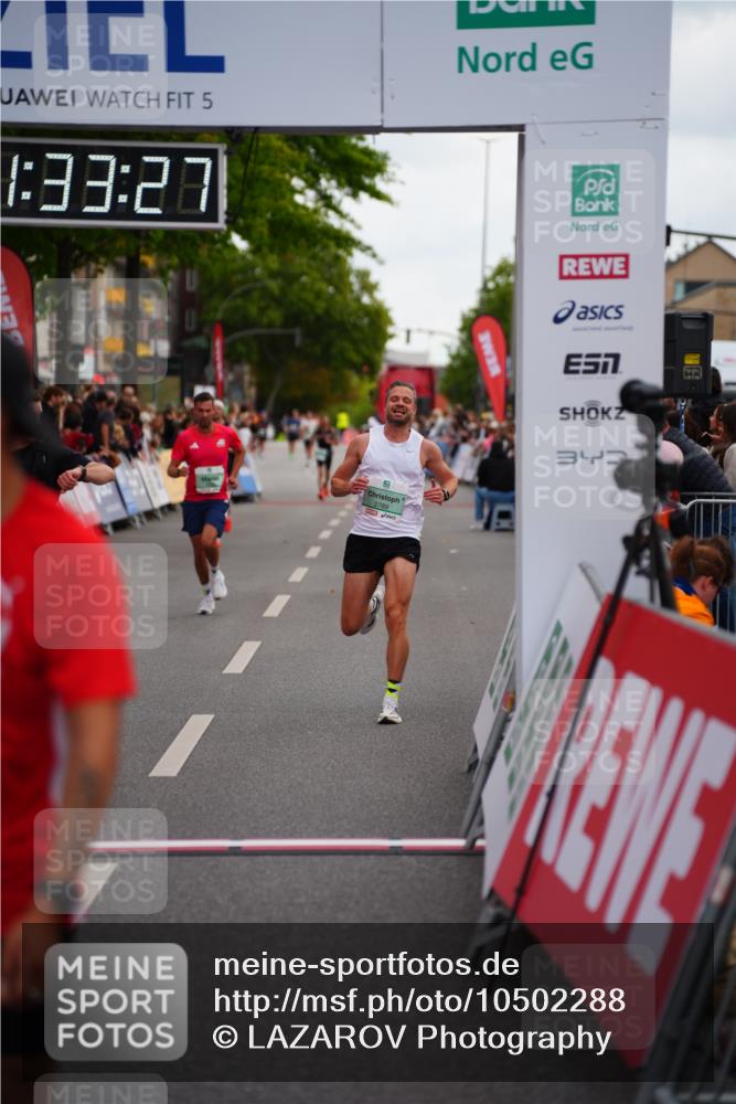 20.09.2026 - PSD Bank Halbmarathon LAZAROV Photography http://msf.ph/oto/10502288 20.09.2026 11:33:26 Ziel 1690, 1737, 2115, 2789, 3048, 4134, 4352, 4614 meine-sportfotos.de