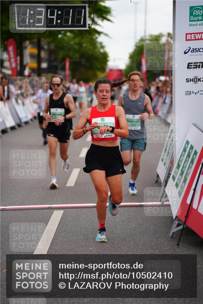 20.09.2026 - PSD Bank Halbmarathon LAZAROV Photography http://msf.ph/oto/10502410 20.09.2026 11:34:11 Ziel 1384, 1995, 2265, 3551, 4276, 4690 meine-sportfotos.de