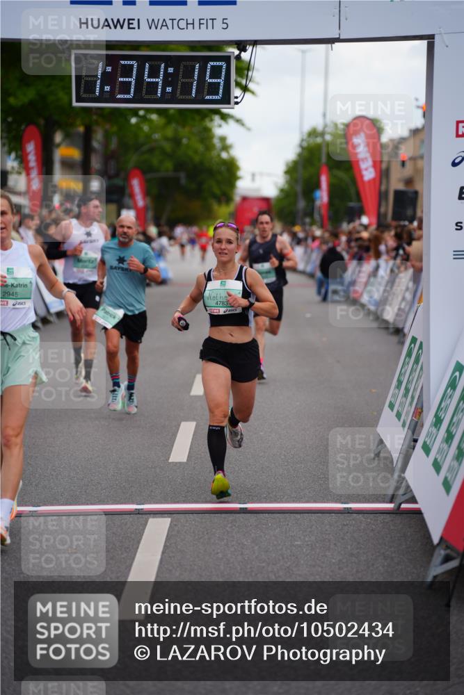 20.09.2026 - PSD Bank Halbmarathon LAZAROV Photography http://msf.ph/oto/10502434 20.09.2026 11:34:18 Ziel 1384, 1871, 1995, 2043, 2547, 2945, 3551, 4276, 4783 meine-sportfotos.de