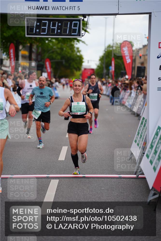 20.09.2026 - PSD Bank Halbmarathon LAZAROV Photography http://msf.ph/oto/10502438 20.09.2026 11:34:19 Ziel 1384, 1871, 2043, 2547, 2945, 3551, 4276, 4783 meine-sportfotos.de
