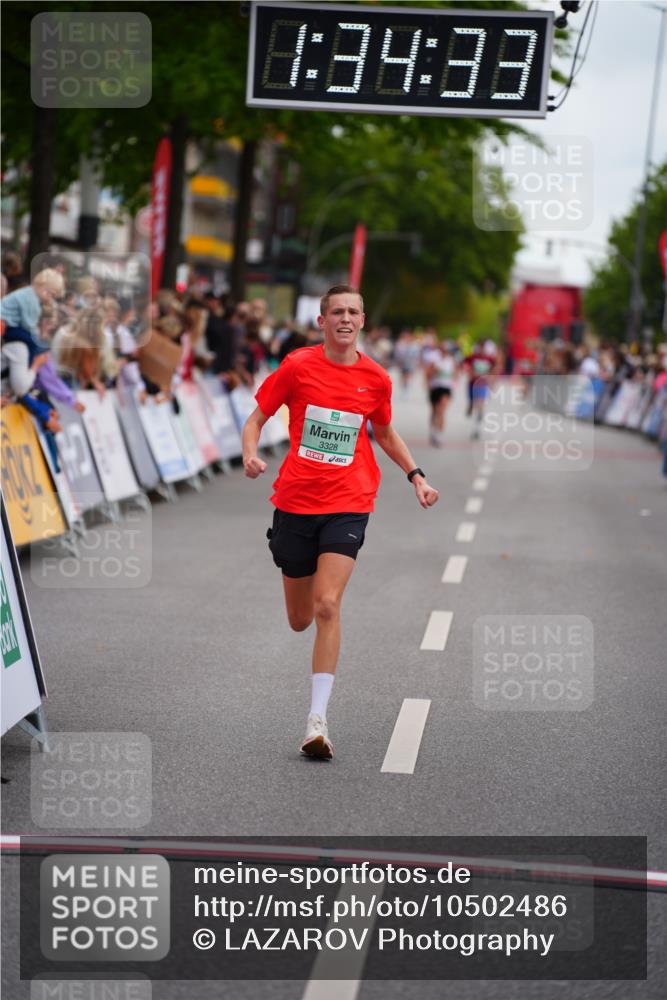 20.09.2026 - PSD Bank Halbmarathon LAZAROV Photography http://msf.ph/oto/10502486 20.09.2026 11:34:32 Ziel 3328 meine-sportfotos.de