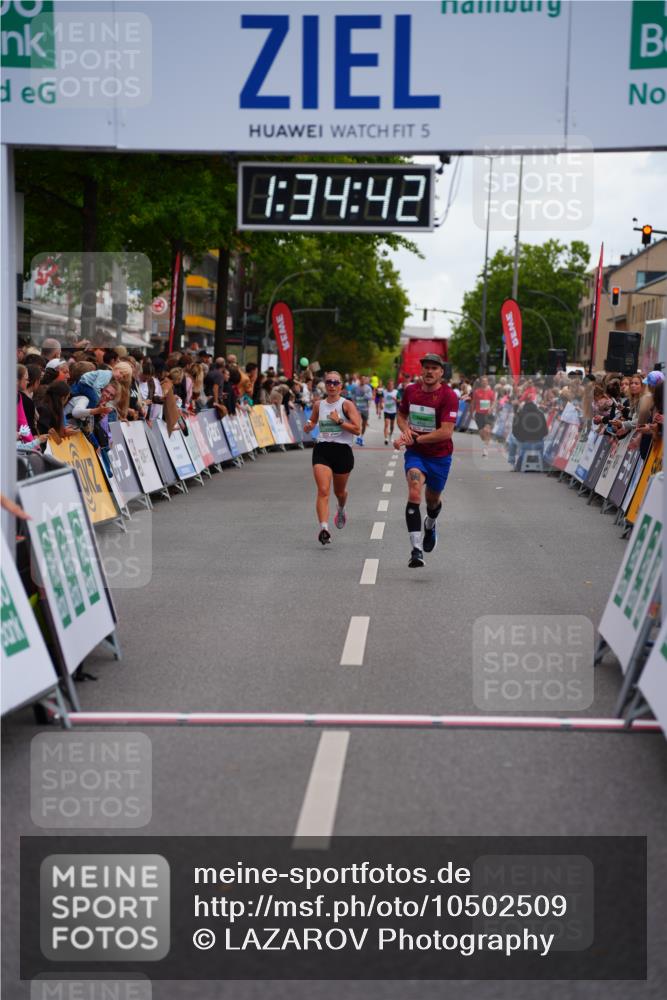 20.09.2026 - PSD Bank Halbmarathon LAZAROV Photography http://msf.ph/oto/10502509 20.09.2026 11:34:42 Ziel 4345, 4702 meine-sportfotos.de