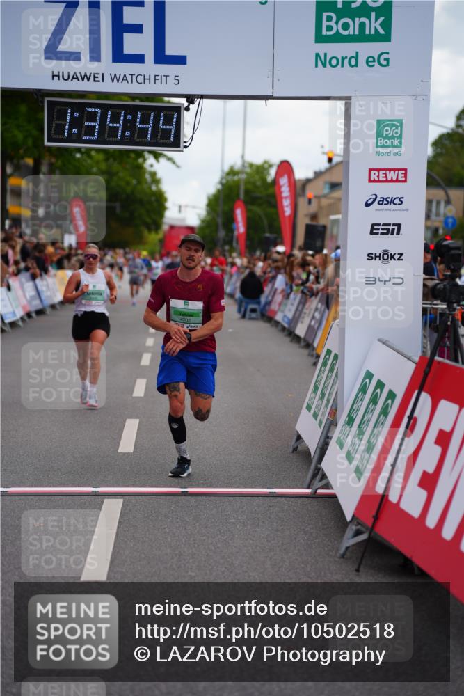 20.09.2026 - PSD Bank Halbmarathon LAZAROV Photography http://msf.ph/oto/10502518 20.09.2026 11:34:44 Ziel 4345, 4702 meine-sportfotos.de