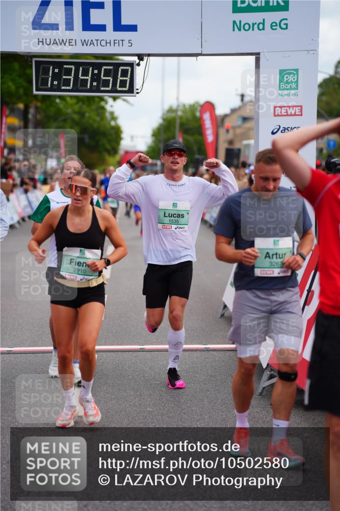 20.09.2026 - PSD Bank Halbmarathon LAZAROV Photography http://msf.ph/oto/10502580 20.09.2026 11:34:57 Ziel 1535, 1632, 2159, 2308, 2910, 3267, 4297 meine-sportfotos.de