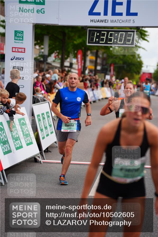 20.09.2026 - PSD Bank Halbmarathon LAZAROV Photography http://msf.ph/oto/10502605 20.09.2026 11:35:03 Ziel 1195, 1535, 1632, 1930, 2159, 2352, 2910, 3267, 4297 meine-sportfotos.de