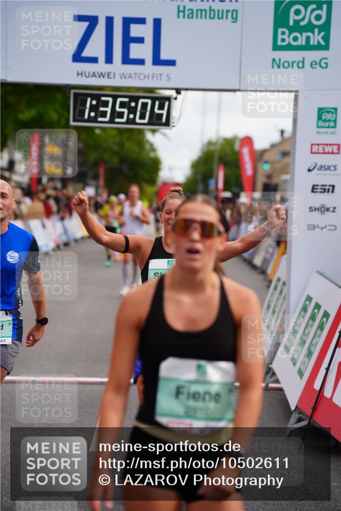 20.09.2026 - PSD Bank Halbmarathon LAZAROV Photography http://msf.ph/oto/10502611 20.09.2026 11:35:03 Ziel 1195, 1535, 1632, 1930, 2159, 2352, 2910, 3267, 4297 meine-sportfotos.de